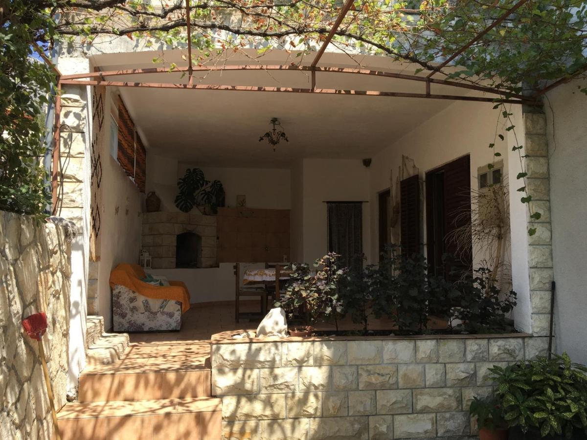 Apartments With A Parking Space Ivan Dolac, Hvar - 15784 Extérieur photo