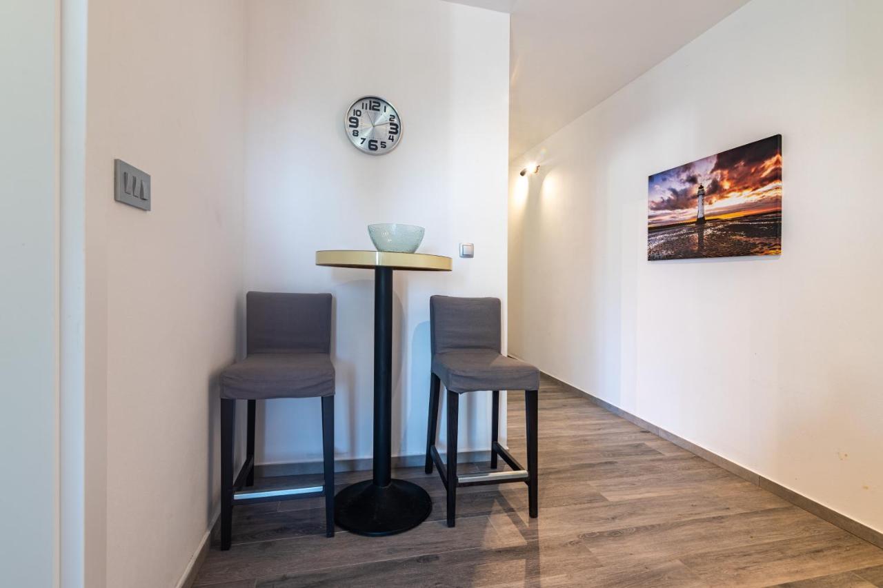 Apartments With A Parking Space Ivan Dolac, Hvar - 15784 Extérieur photo