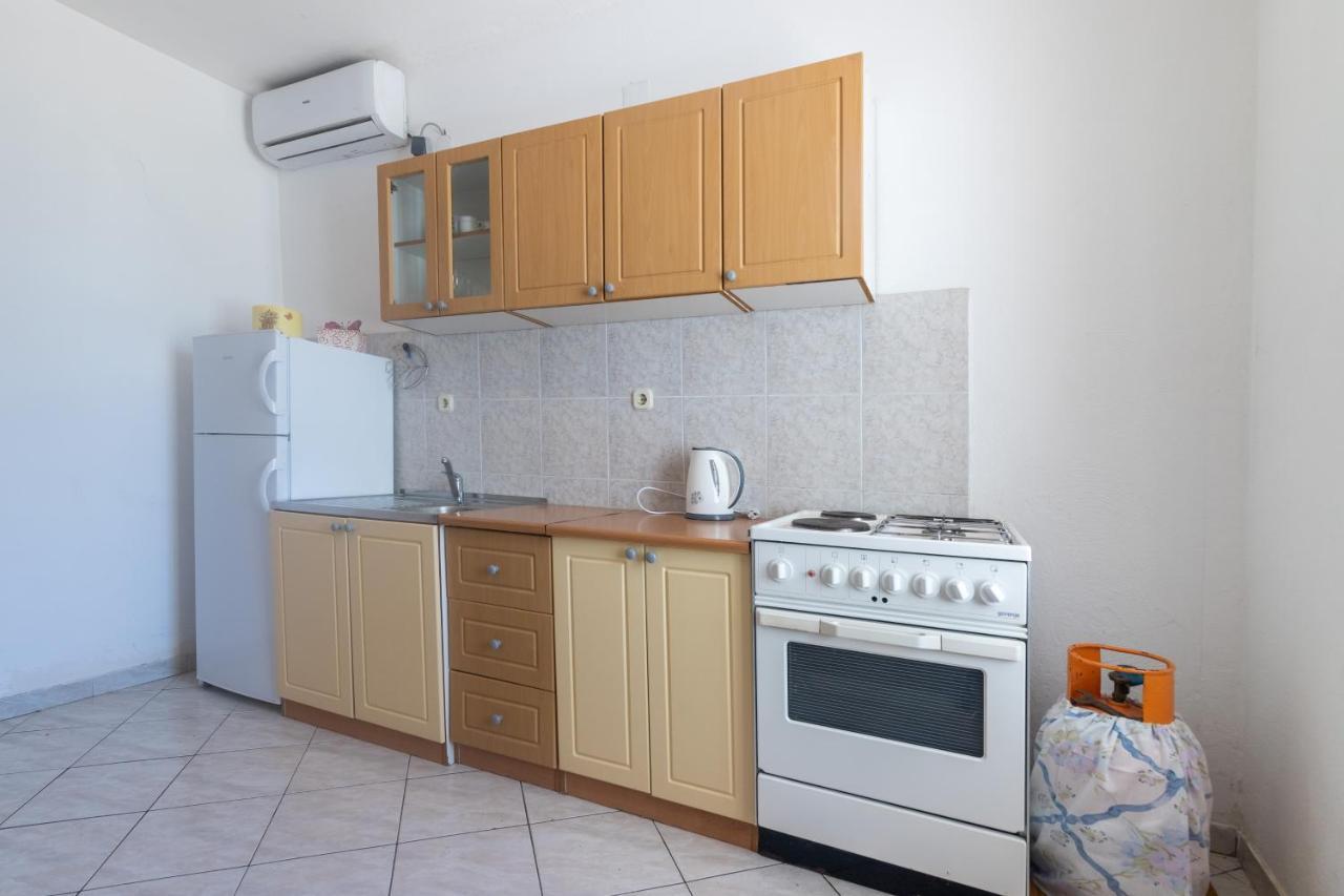 Apartments With A Parking Space Ivan Dolac, Hvar - 15784 Extérieur photo