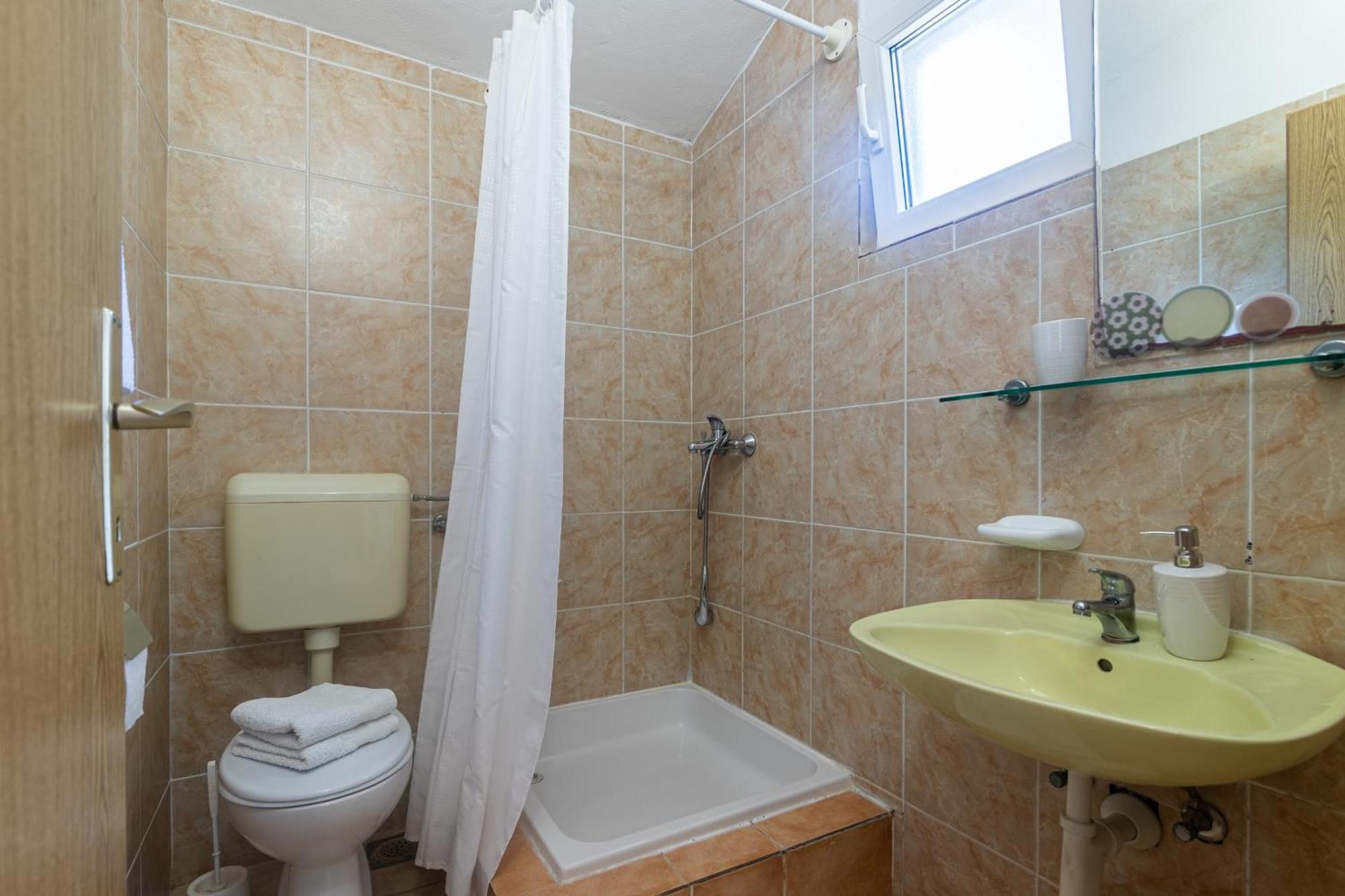 Apartments With A Parking Space Ivan Dolac, Hvar - 15784 Chambre photo